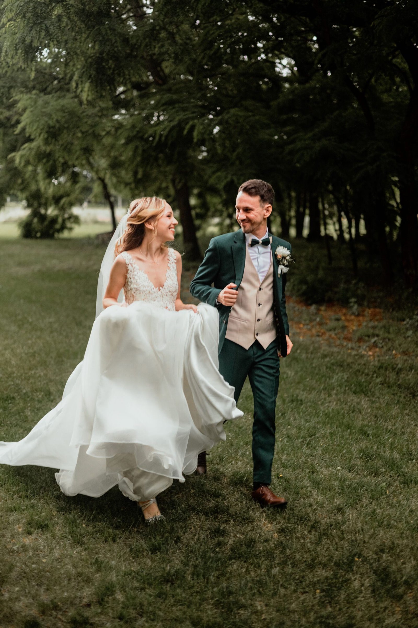 Dorina Bögre Wedding Photographer