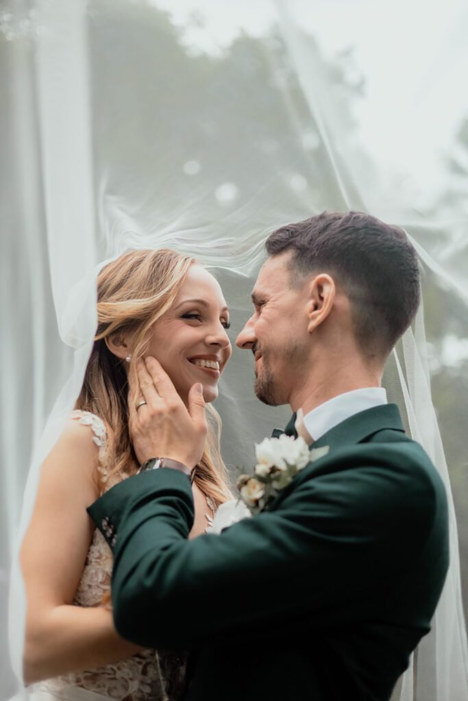 Dorina Bögre Wedding Photographer