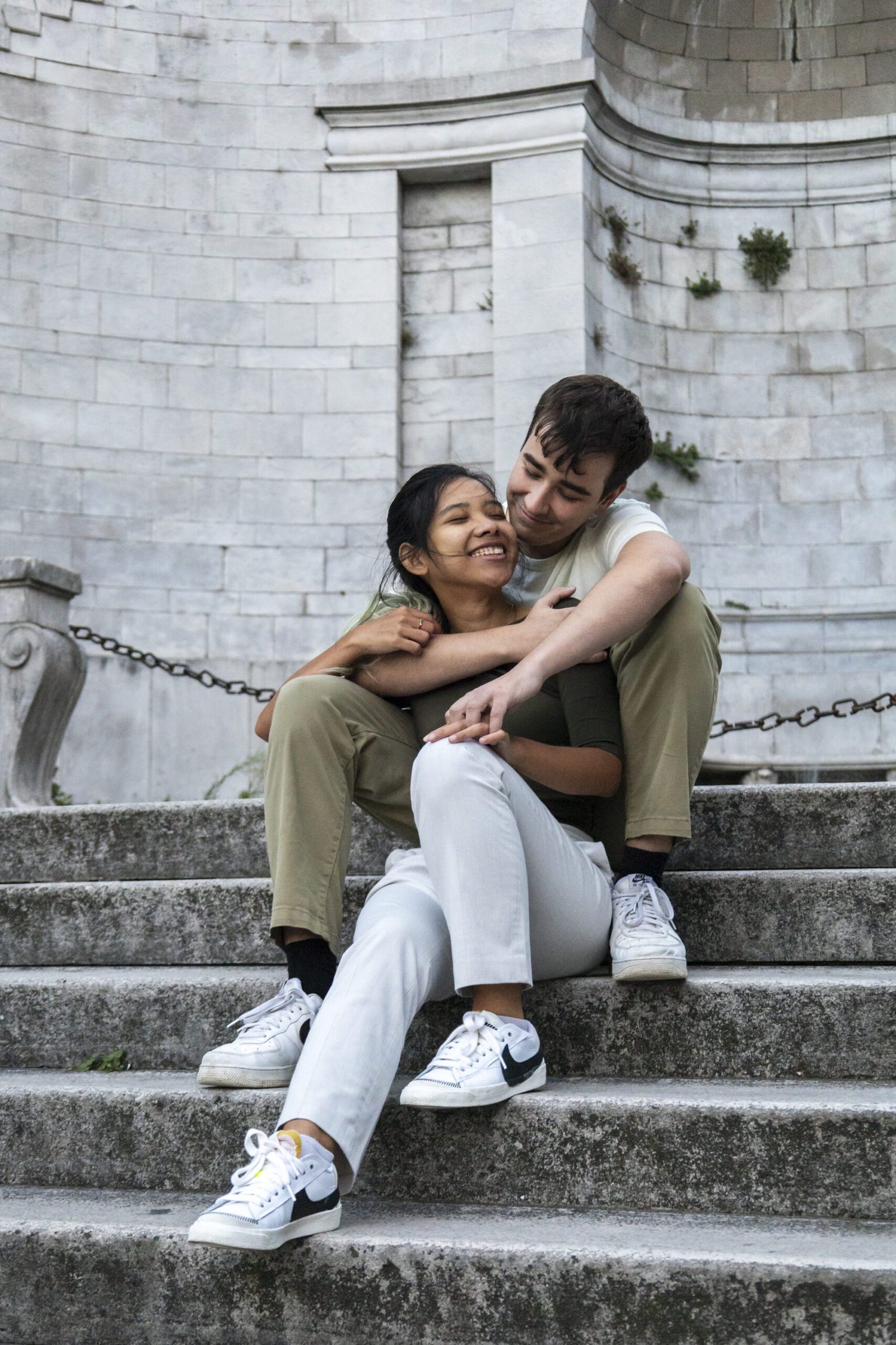 Dorina Bögre Couple Photoshoot and Engagement Photographer