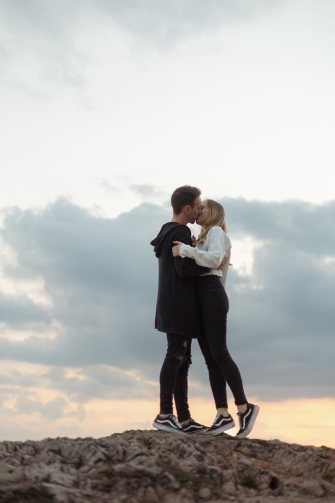 Dorina Bögre Couple Photoshoot and Engagement Photographer